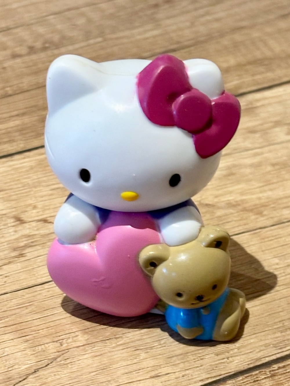 McDonald’s 2012 Hello Kitty Pink Heart Figurine with Teddy